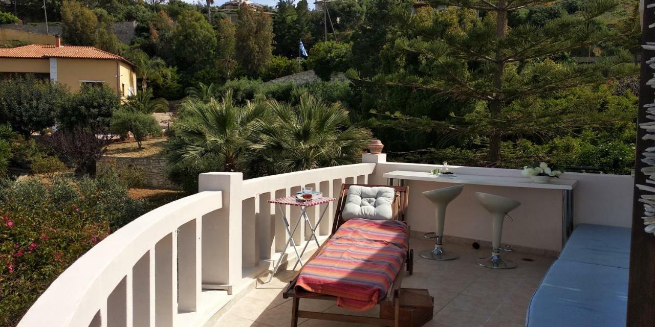 Modern Villas With Gardens And Stunning Views Ligaria  Bagian luar foto