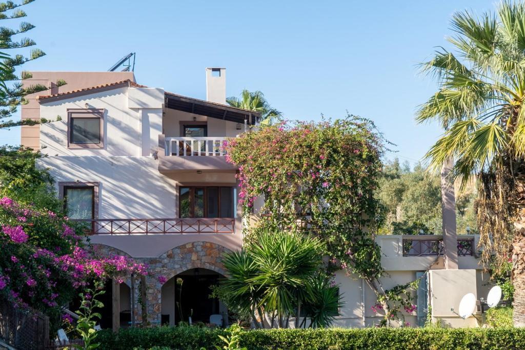 Modern Villas With Gardens And Stunning Views Ligaria  Bagian luar foto